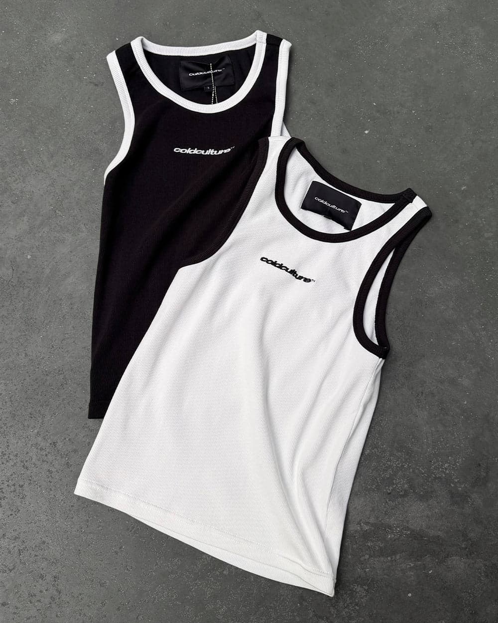 CUTE TANK TOP BLACK 7