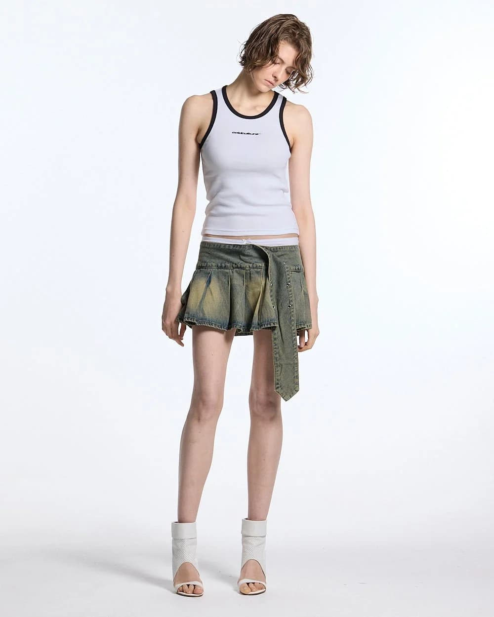 CUTE TANK TOP WHITE 5