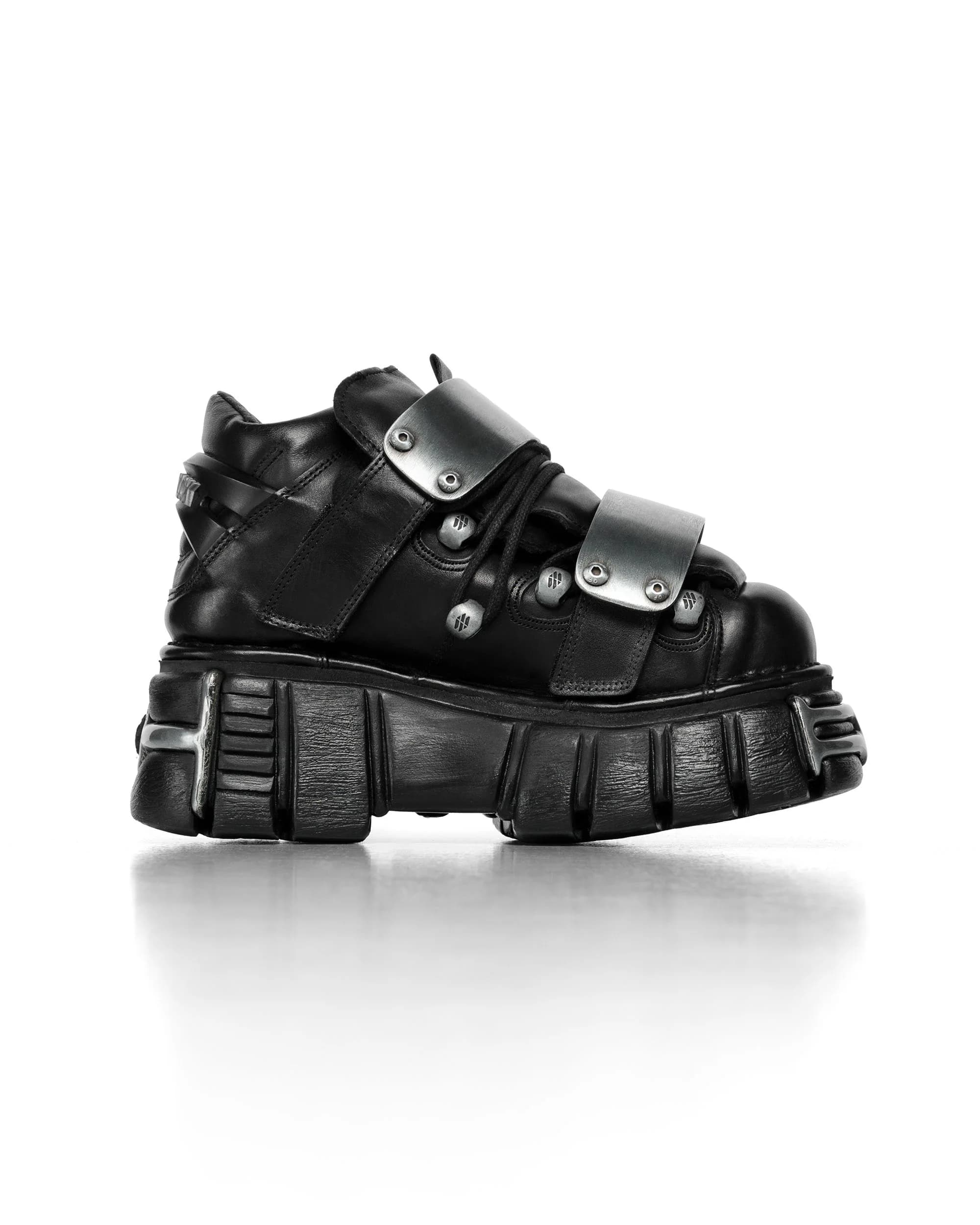 Racer x New Rock Black Modular Tower 9