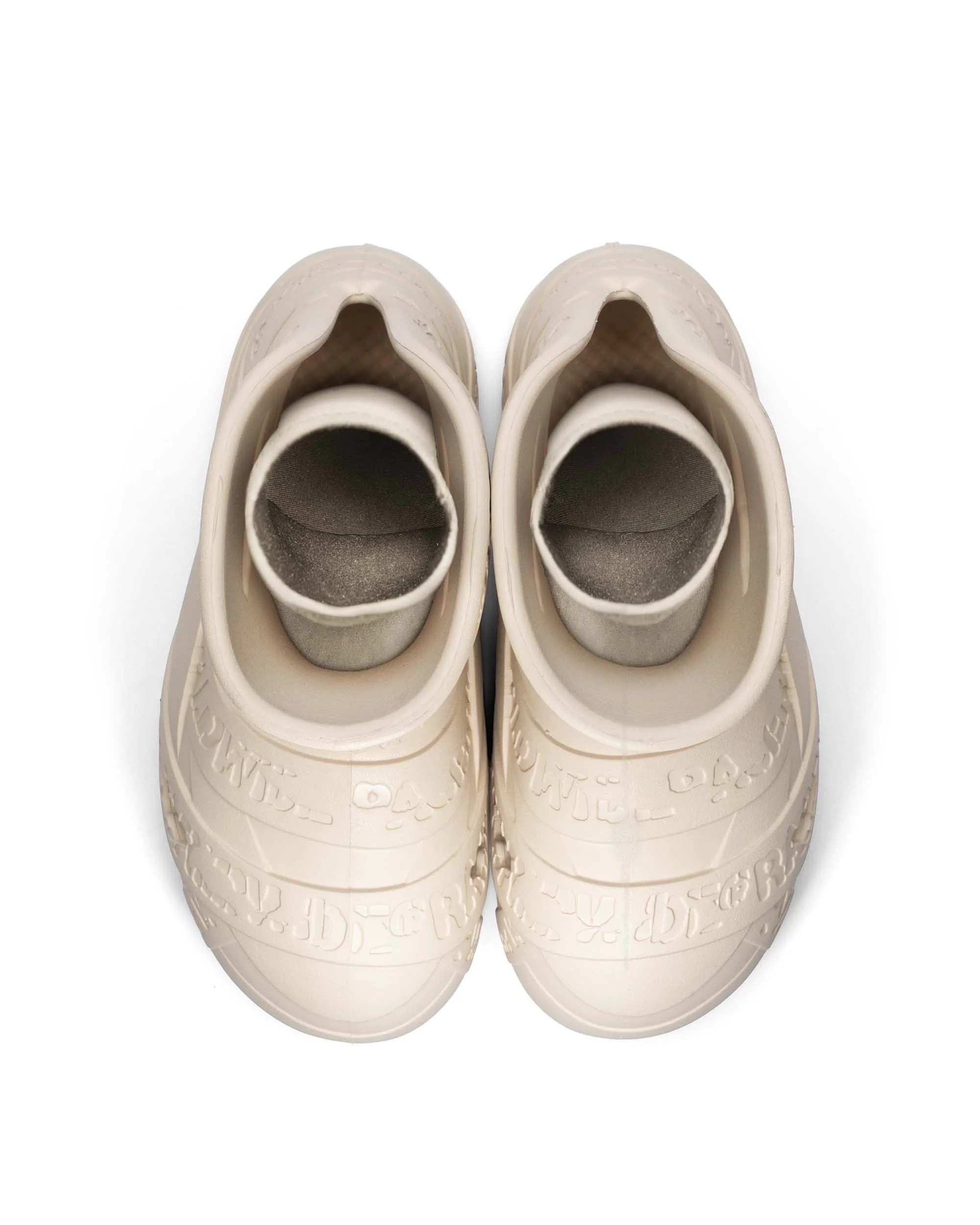 Bone Foam Boot 5