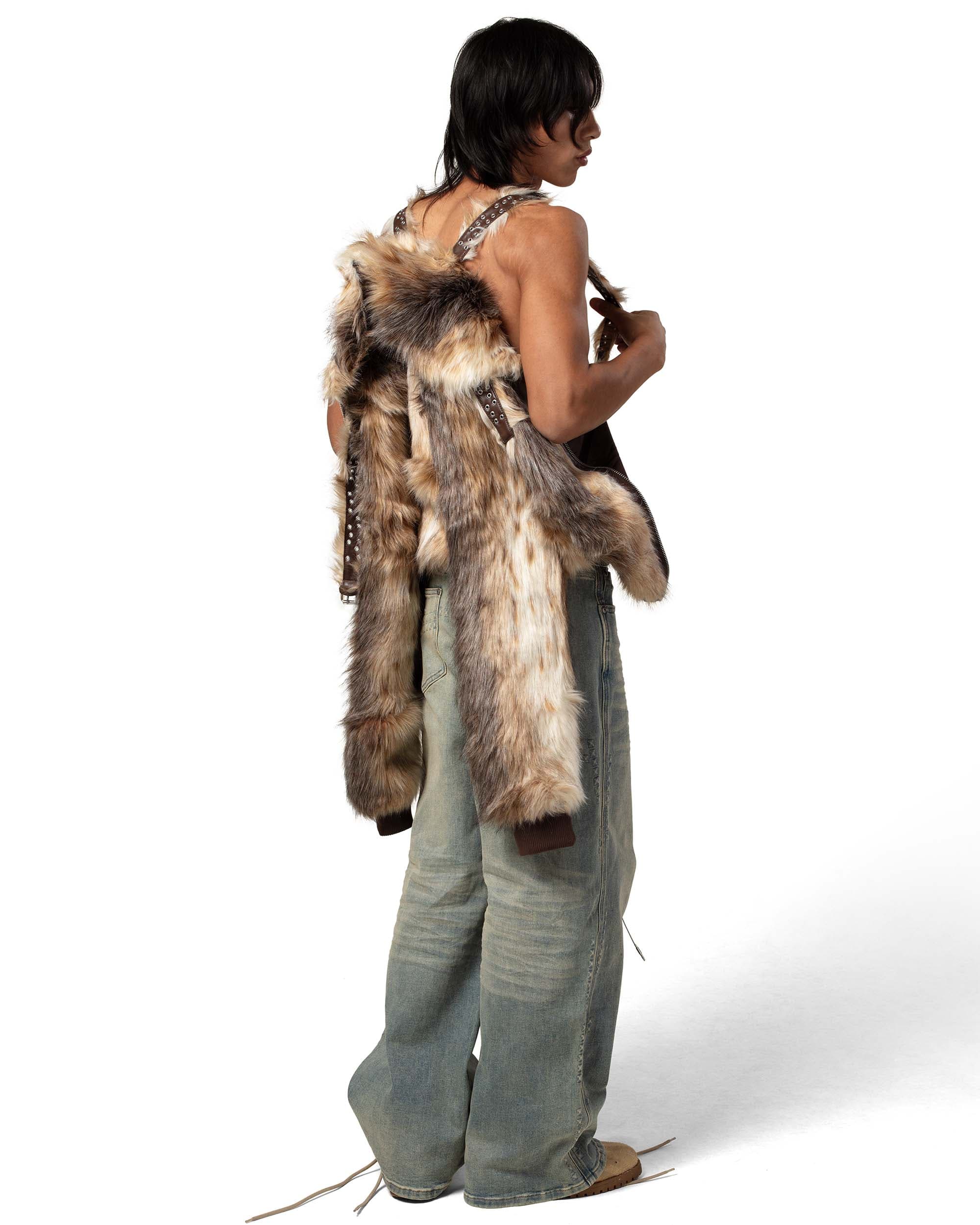 Coyote Fur Bomber 3