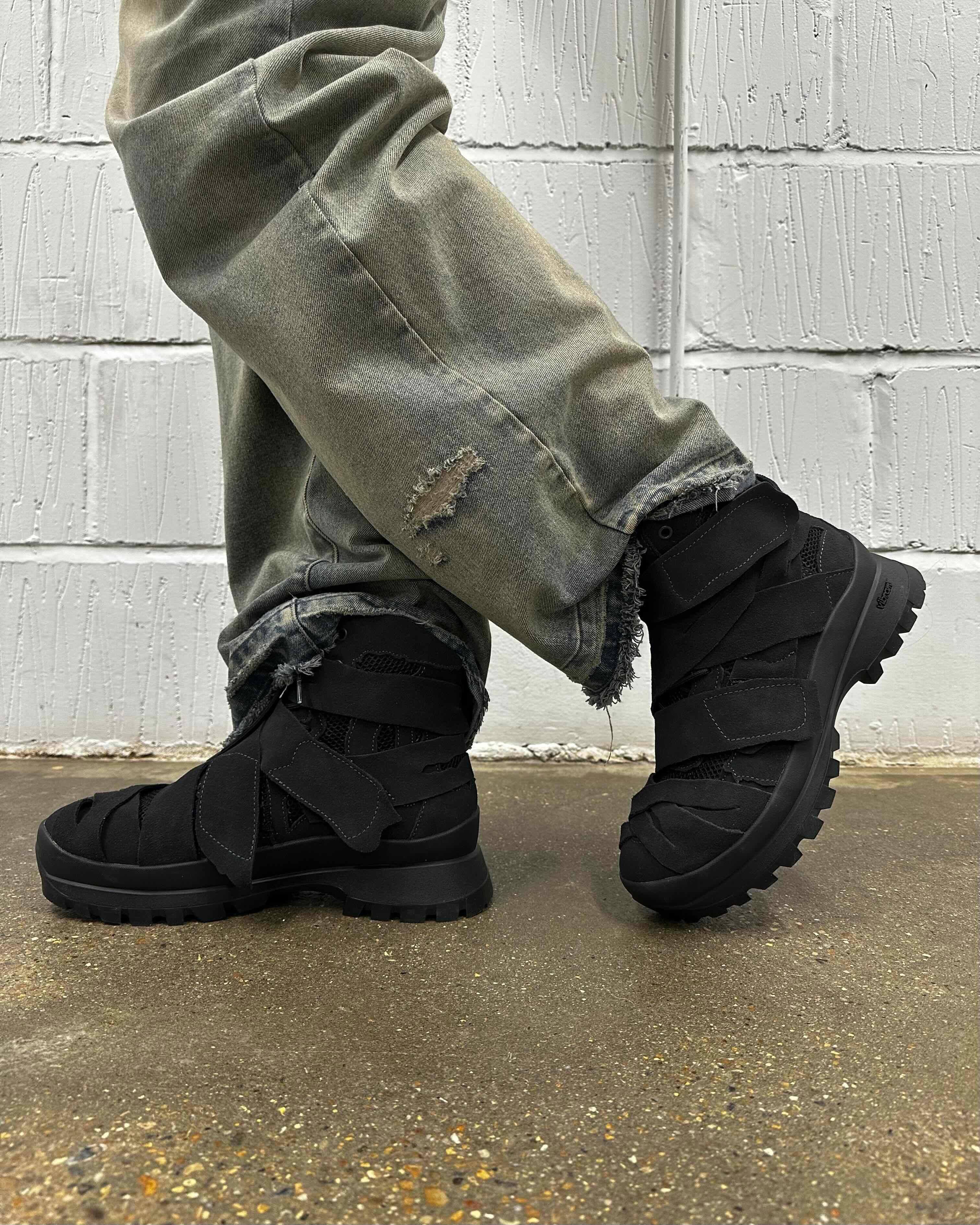 Vibram® Desert Boots 6