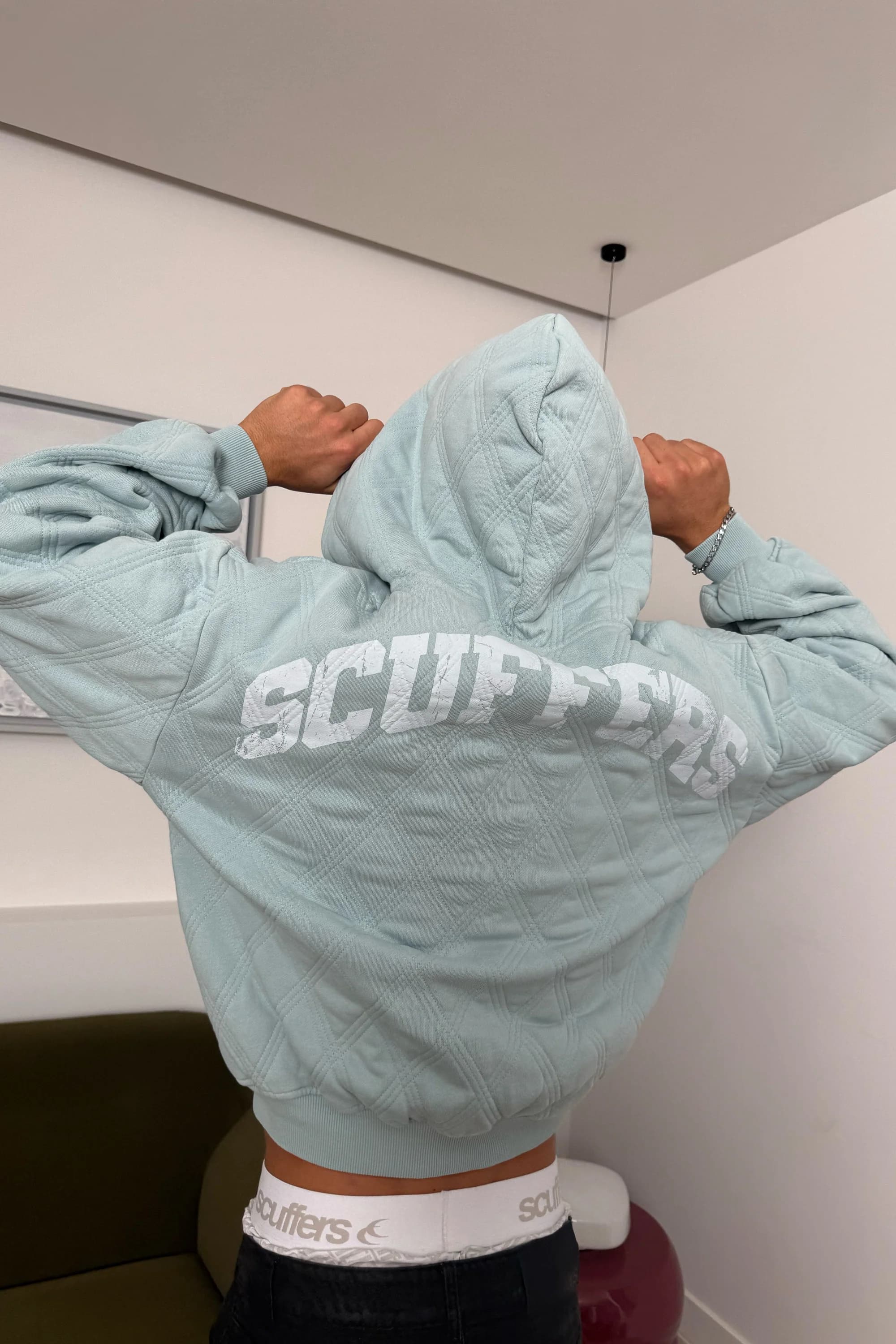 Weeb Turquoise Zipper 5
