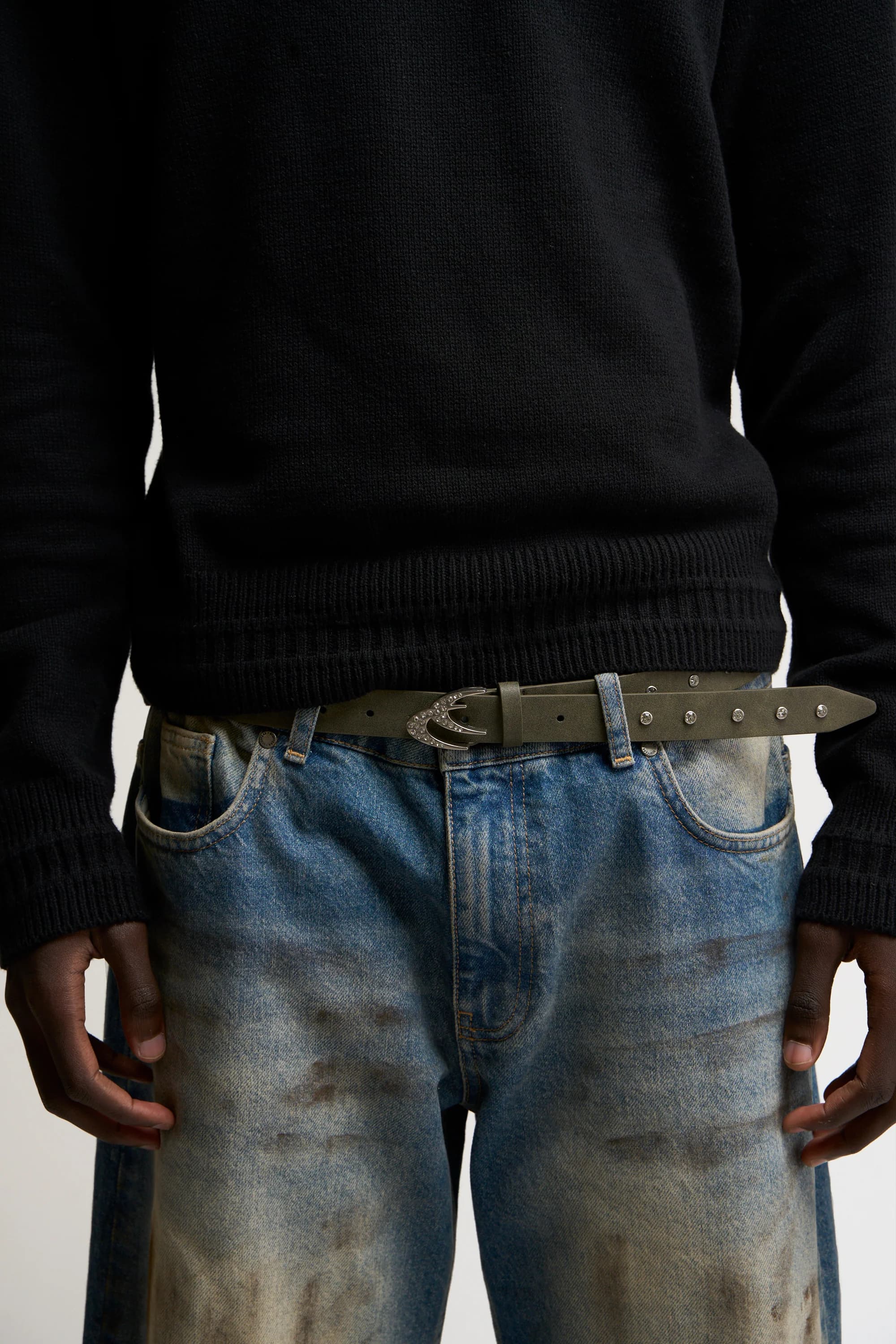 Shinny Dark Iconic Belt 2