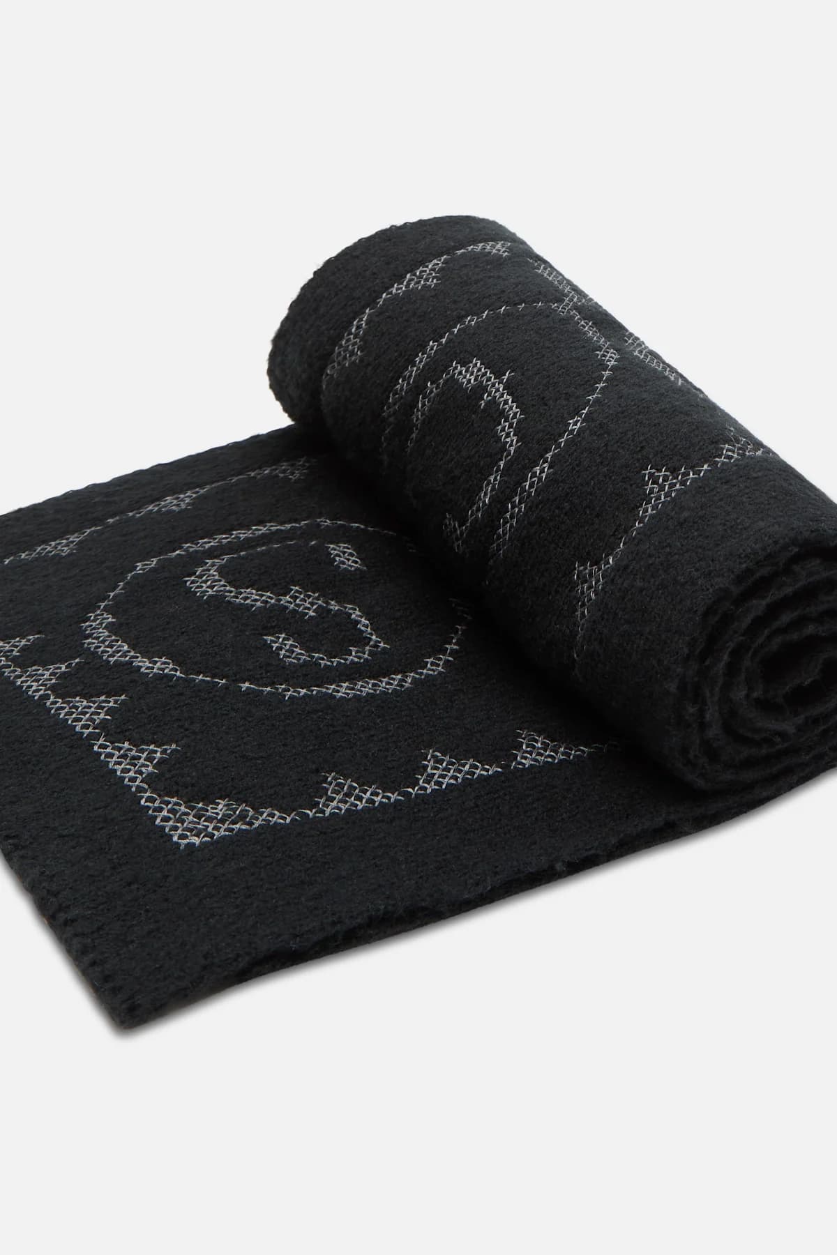 Lace Dark Scarf by Scuffers