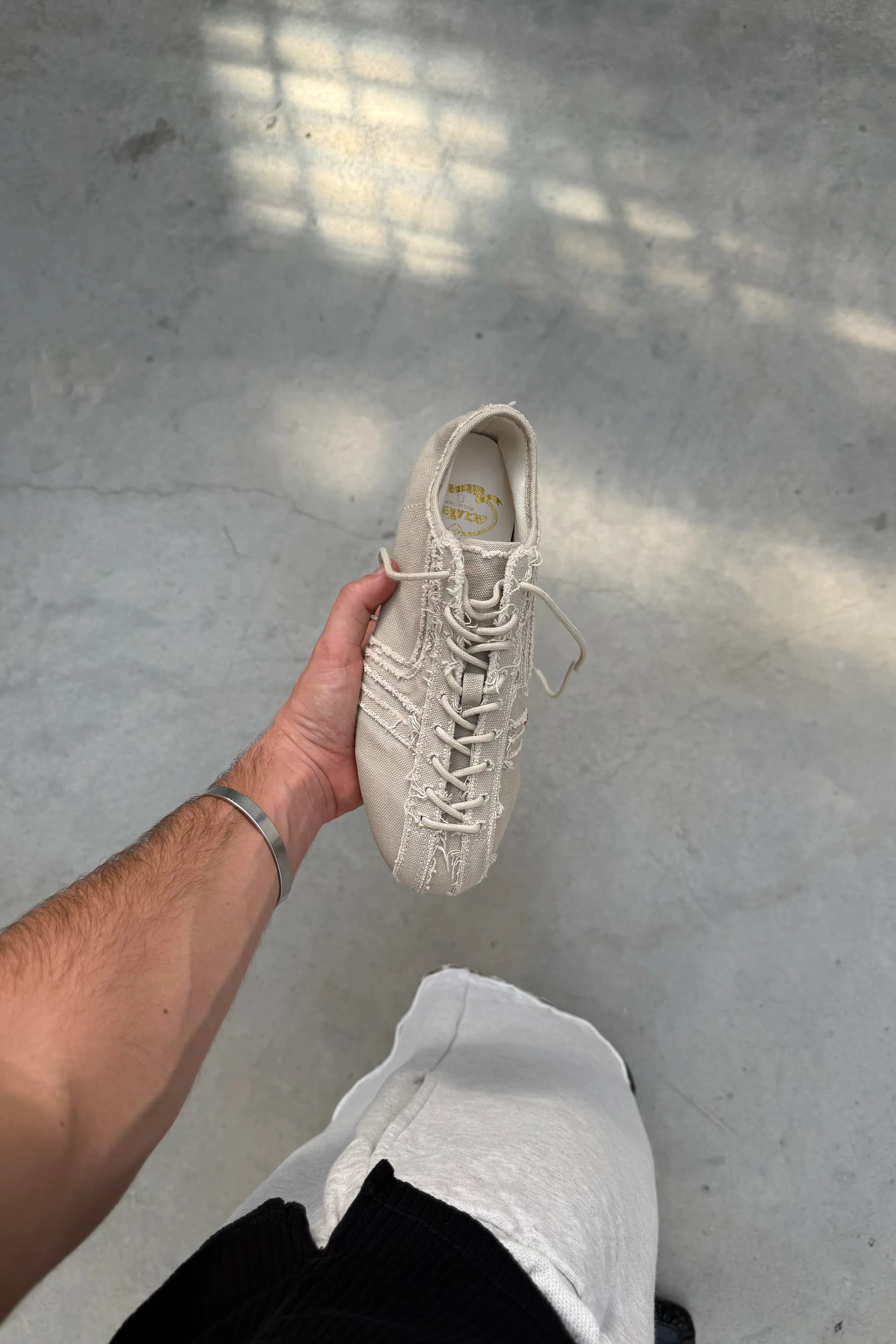 Iconic Raw Ecru Sneaker 8