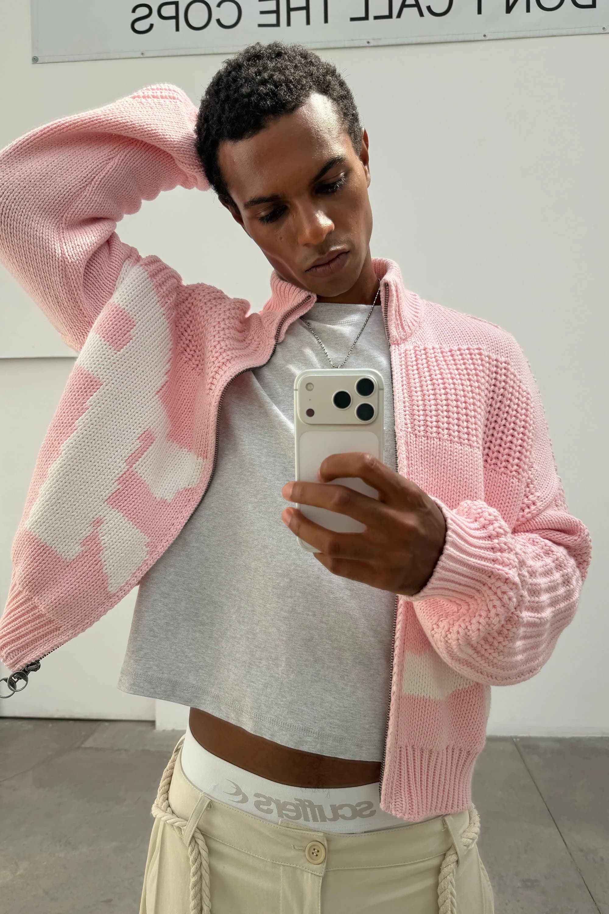 SCFF Pink Knit Zipper 5