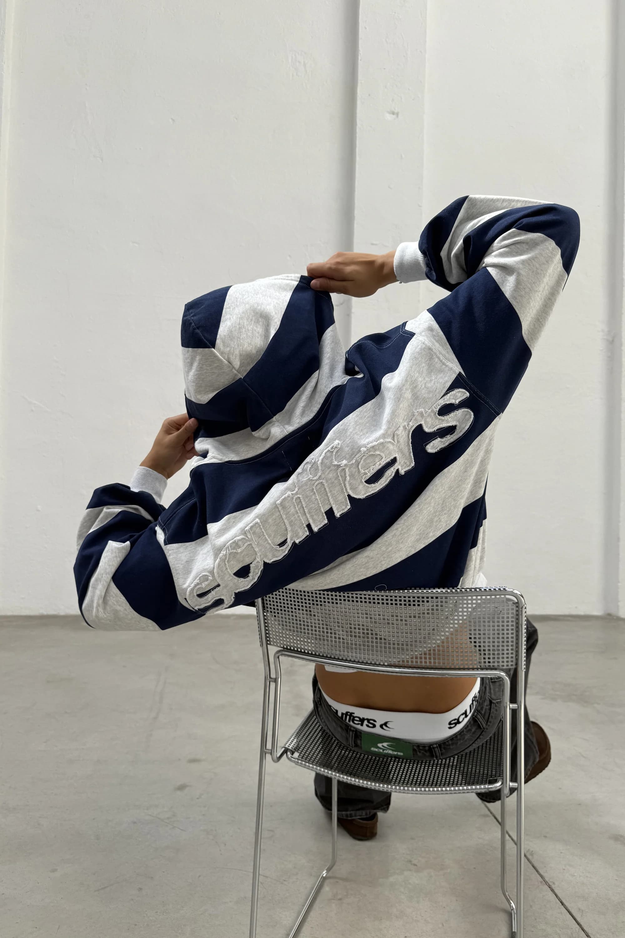Club Navy Zipper 6