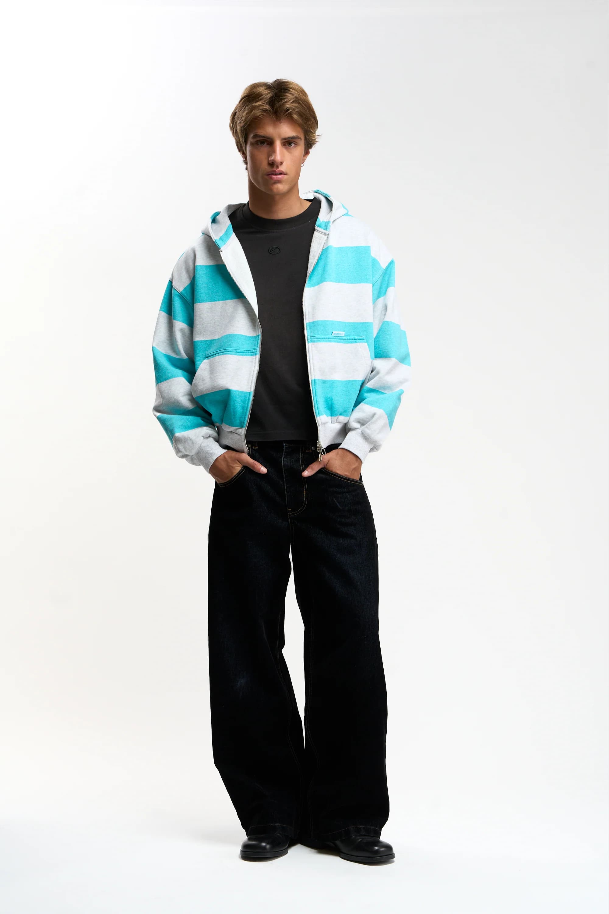Club Turquoise Zipper 2