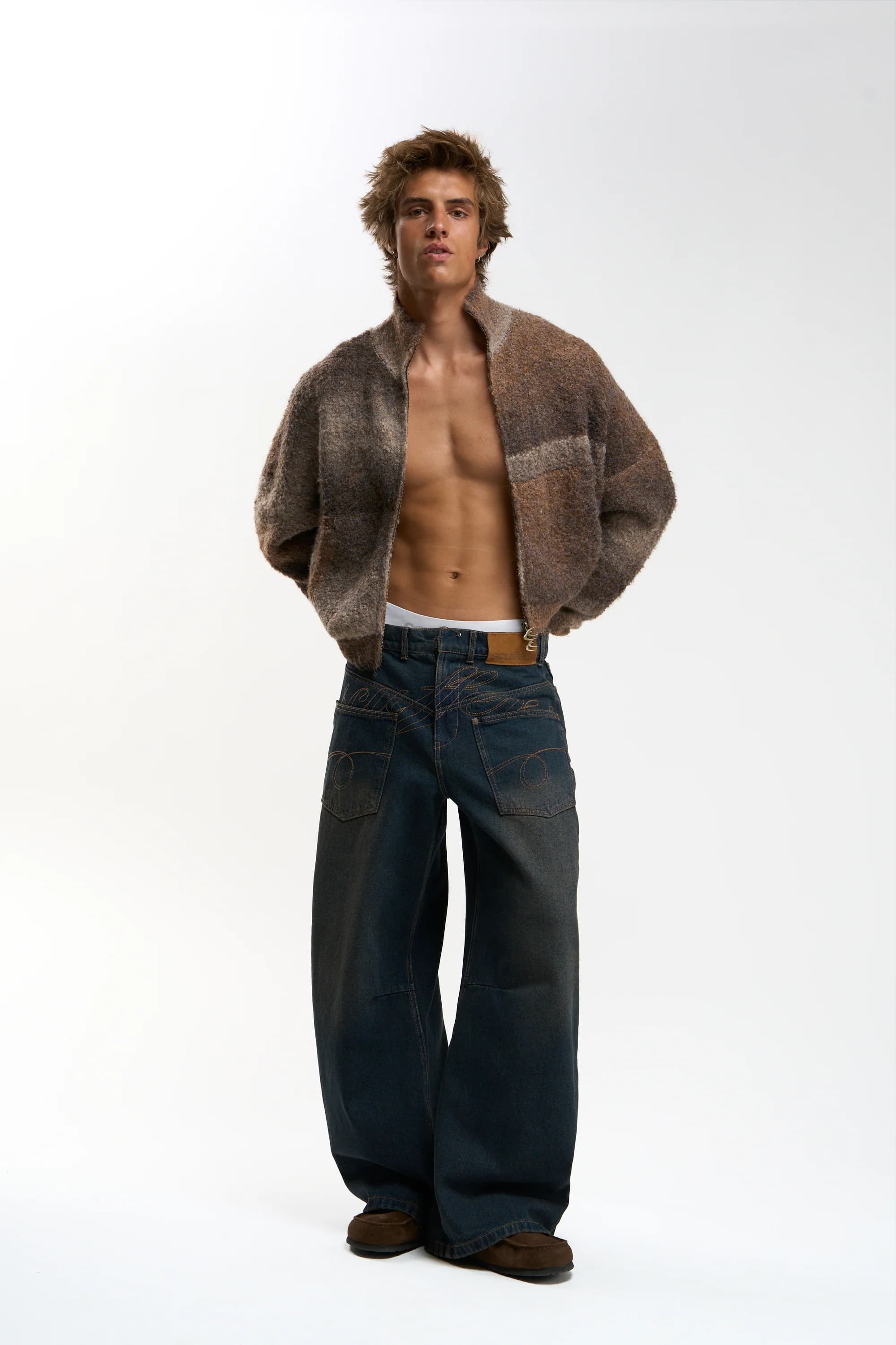 Delorette Brown Knit Zipper 2