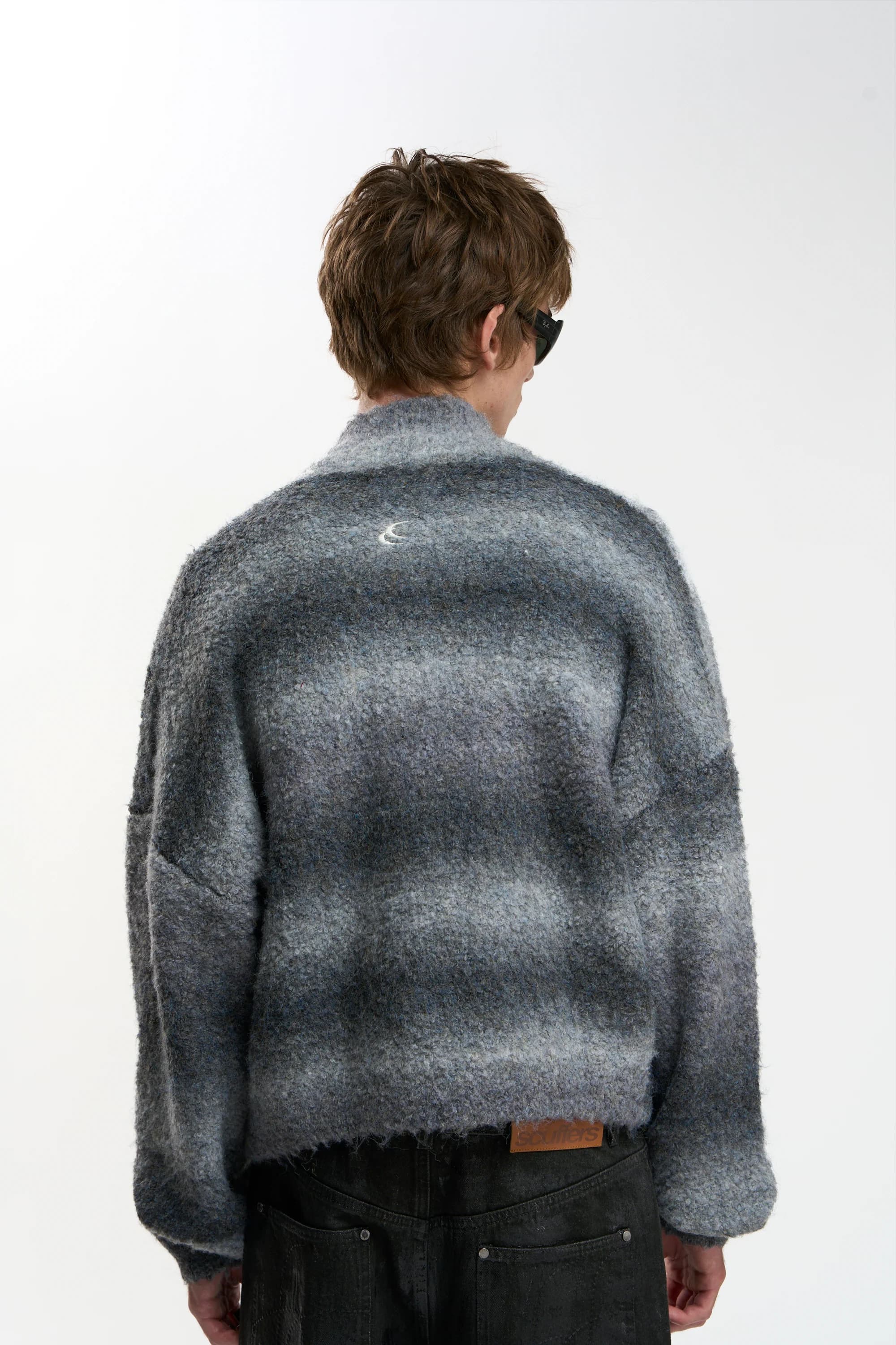 Delorette Grey Knit Zipper 3