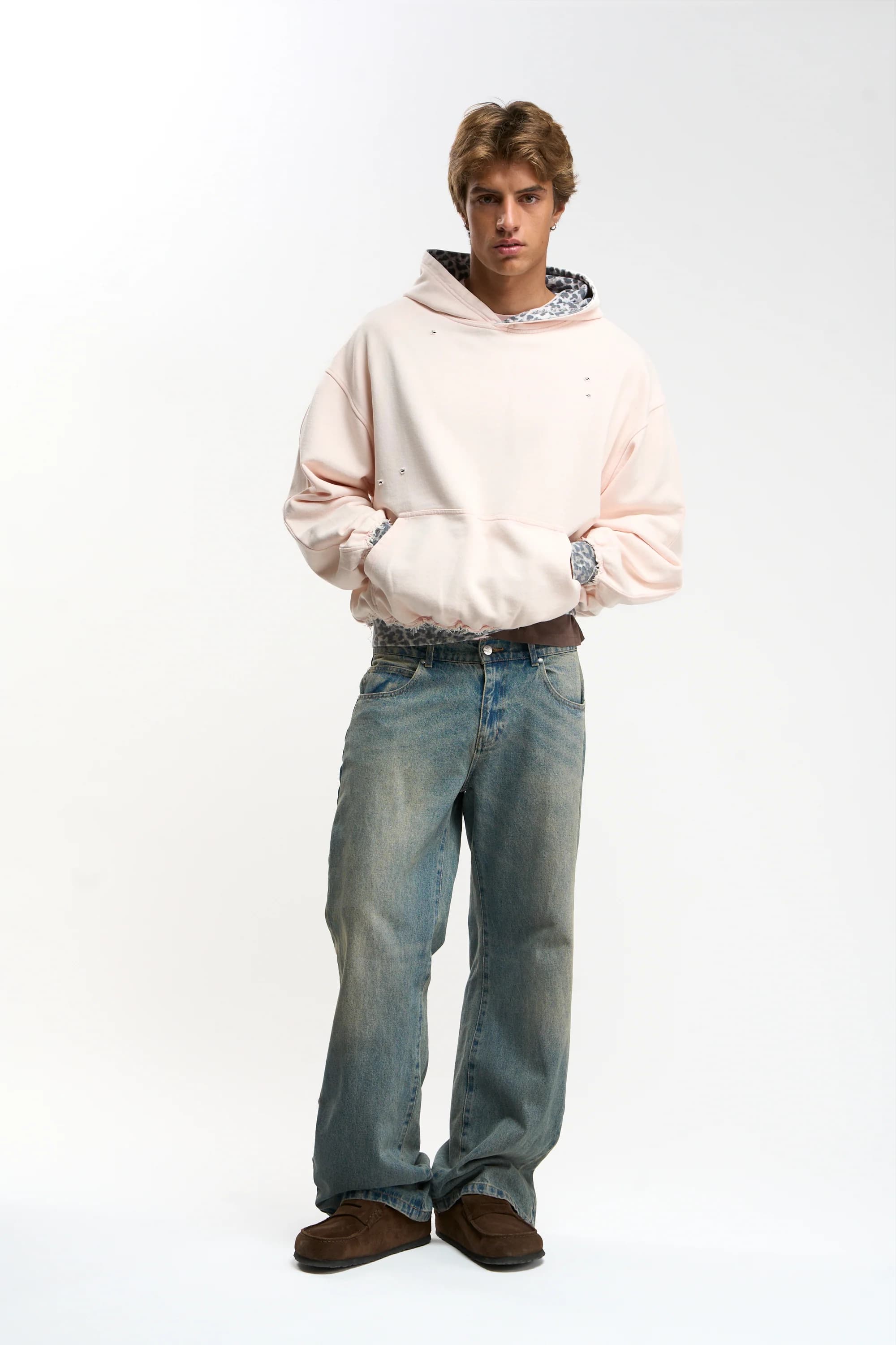 Leo Light Pink Hoodie 2