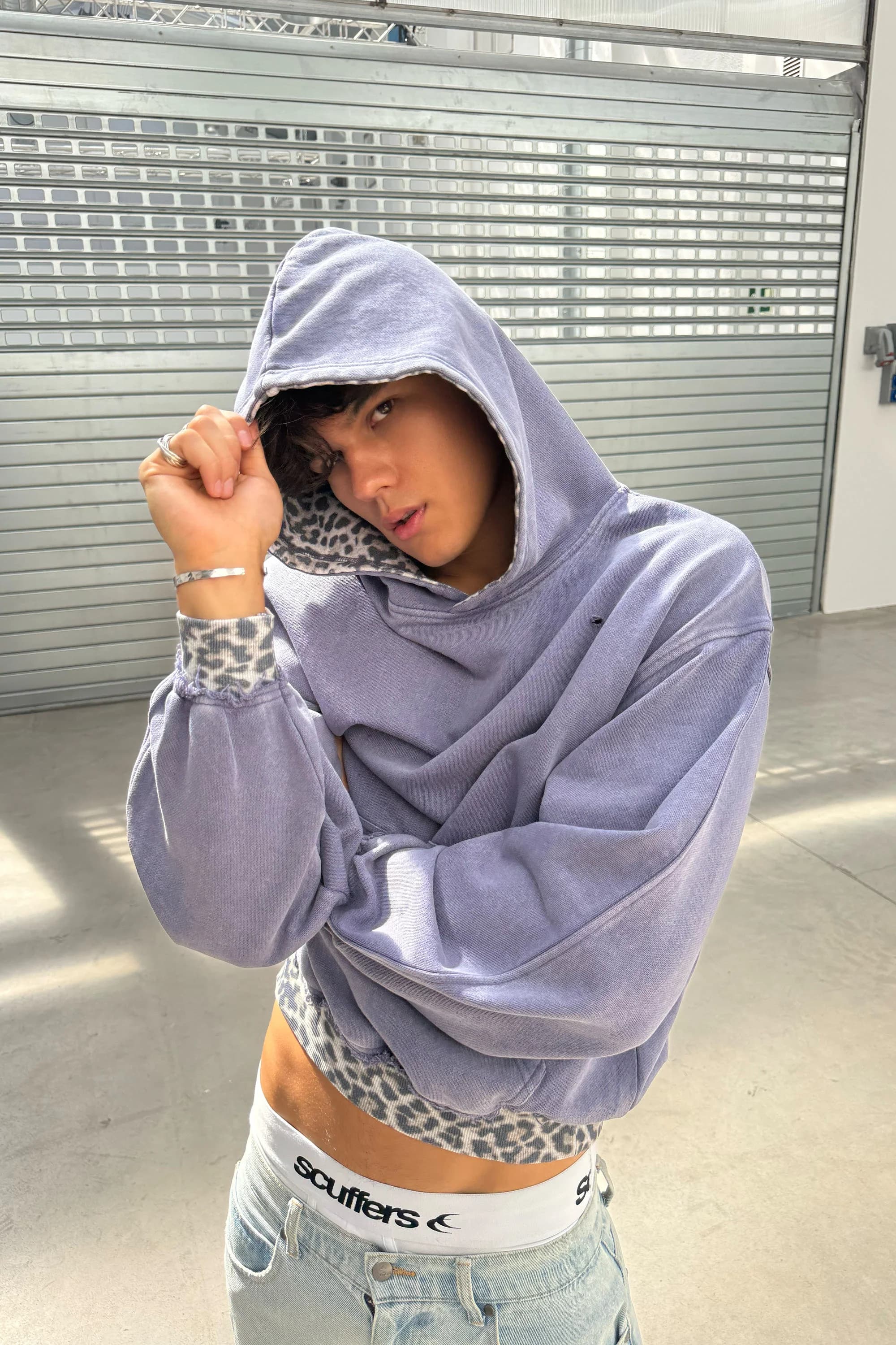 Leo Purple Hoodie 4