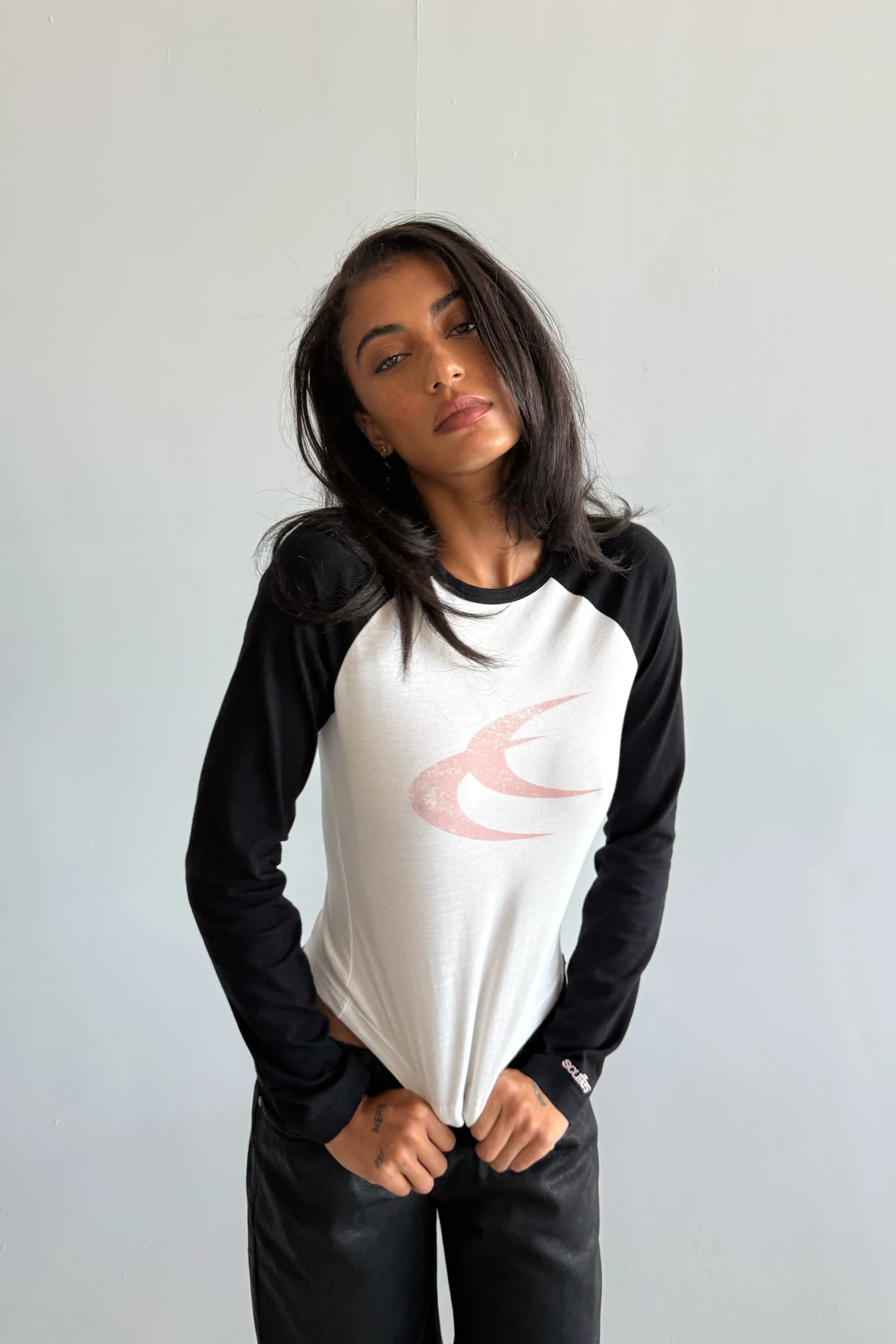 Lili Black Longsleeve 6