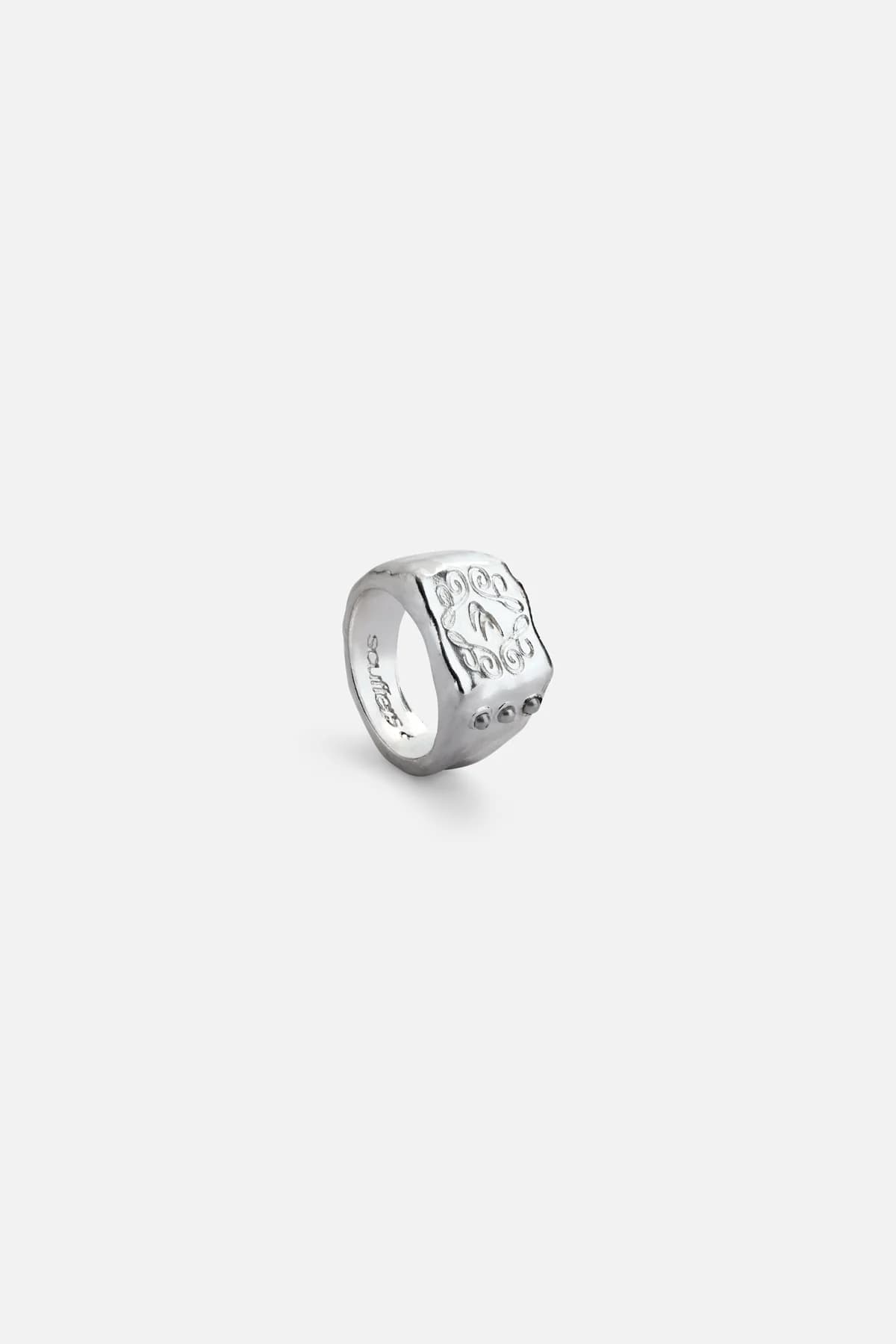 Love AG Ring by Scuffers