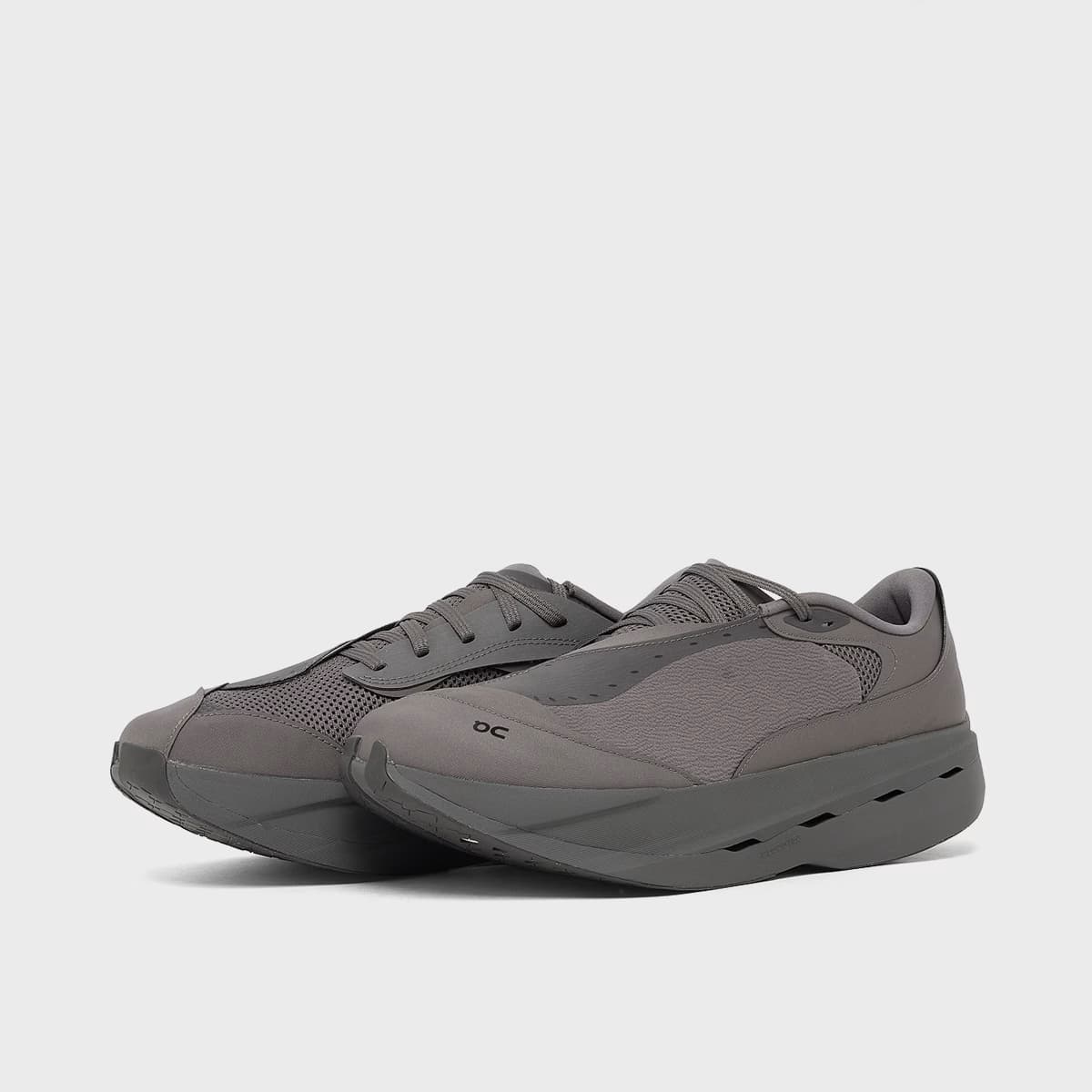 x PAF Wmns Cloudboom Next by On