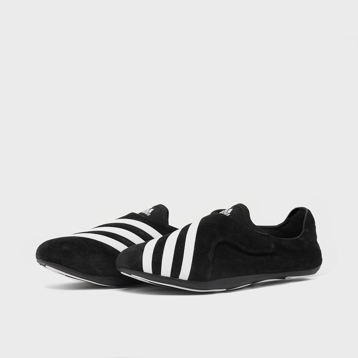 x Pharrell Williams Yoga Vario by Adidas