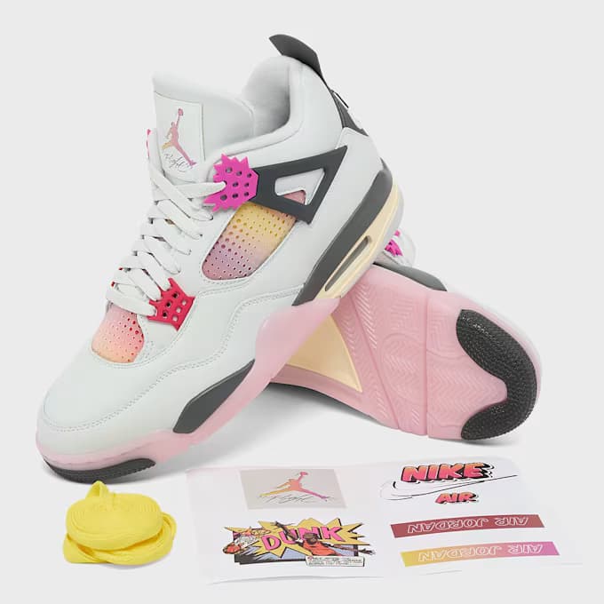 Air Jordan 4 Retro "Comic" 15