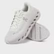 Wmns Cloudtilt 8