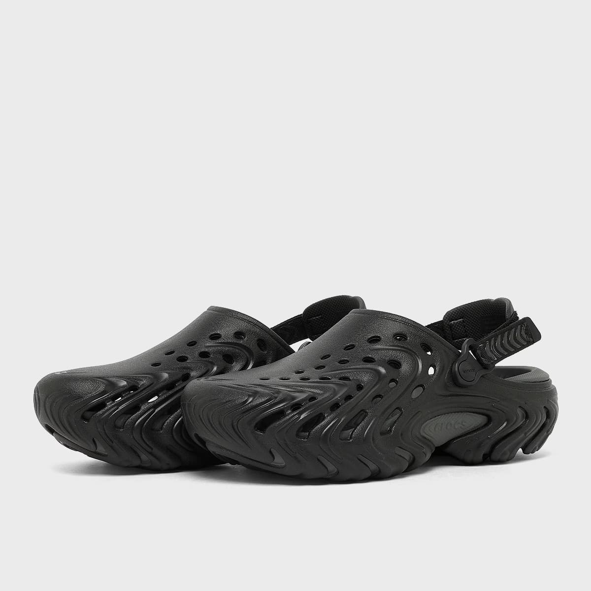 Echo II Chrome by Crocs