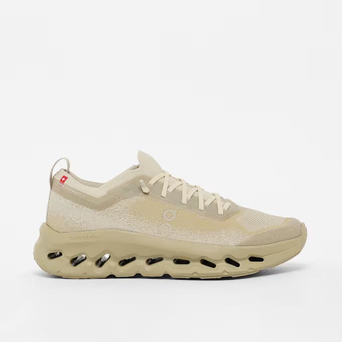Wmns Cloudtilt Moon 10