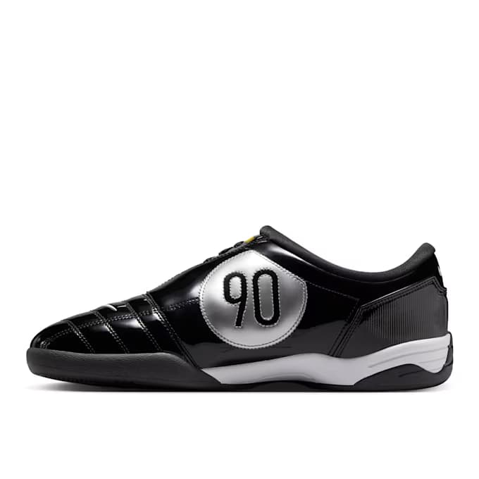 Total 90 SP "Black Patent" 12