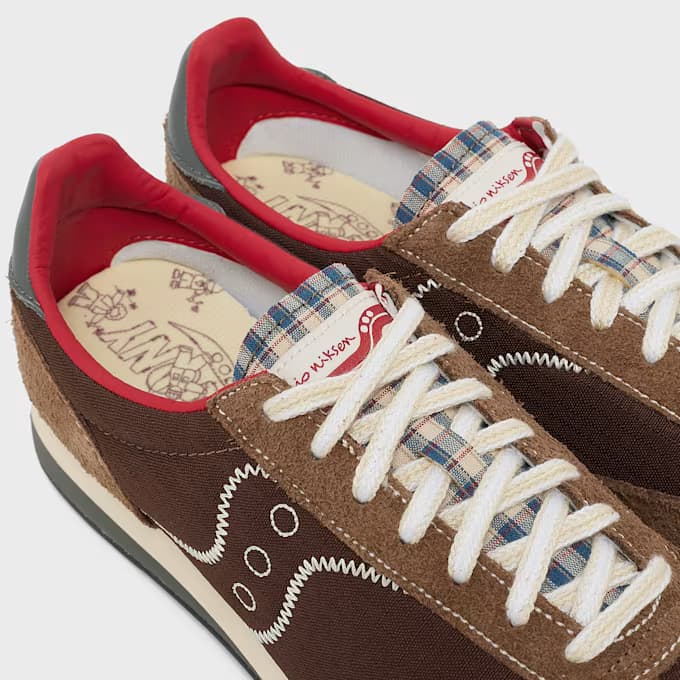 x Estudio Niksen Trainer 80 14