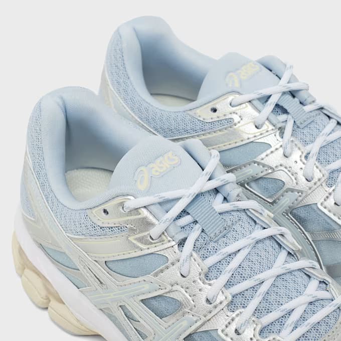 Wmns Gel-Cumulus 16 14