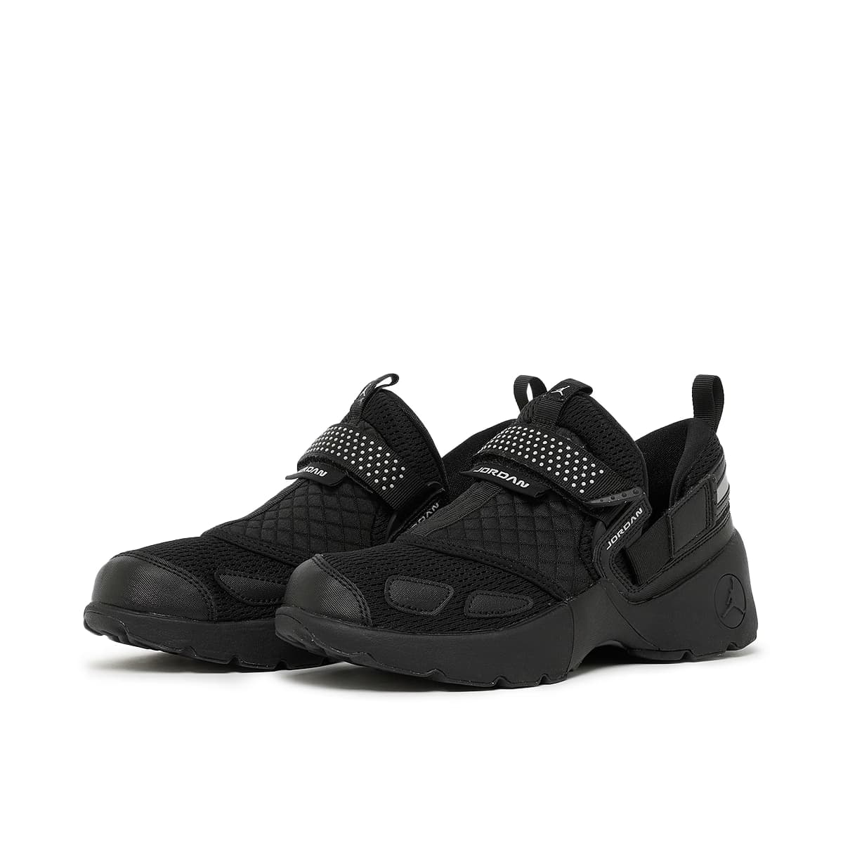 Wmns Trunner LX by Jordan