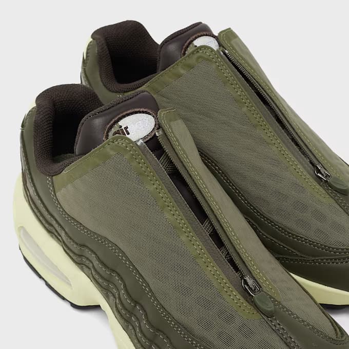 Wmns Air Max 95 Zip SP "Medium Olive" 14
