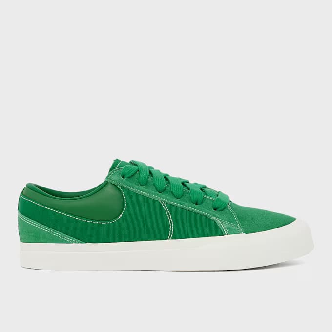 Blazy Leather 10