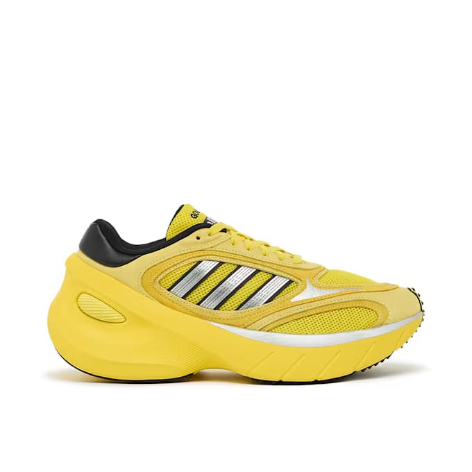 Wmns Adizero Goukana 10