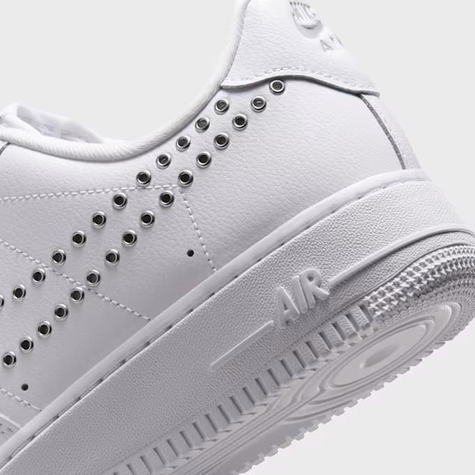 Wmns Air Force 1 '07 Lv8 "Rivet Swoosh" 17