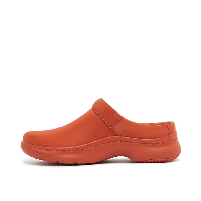 x Martine Rose Wmns Cur Clog 2 12