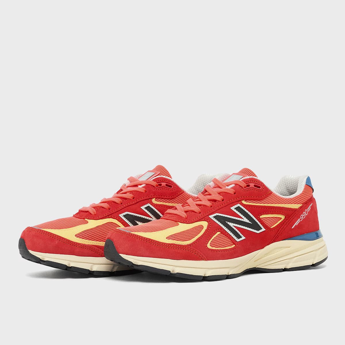 990v4 (U99076B) by New Balance