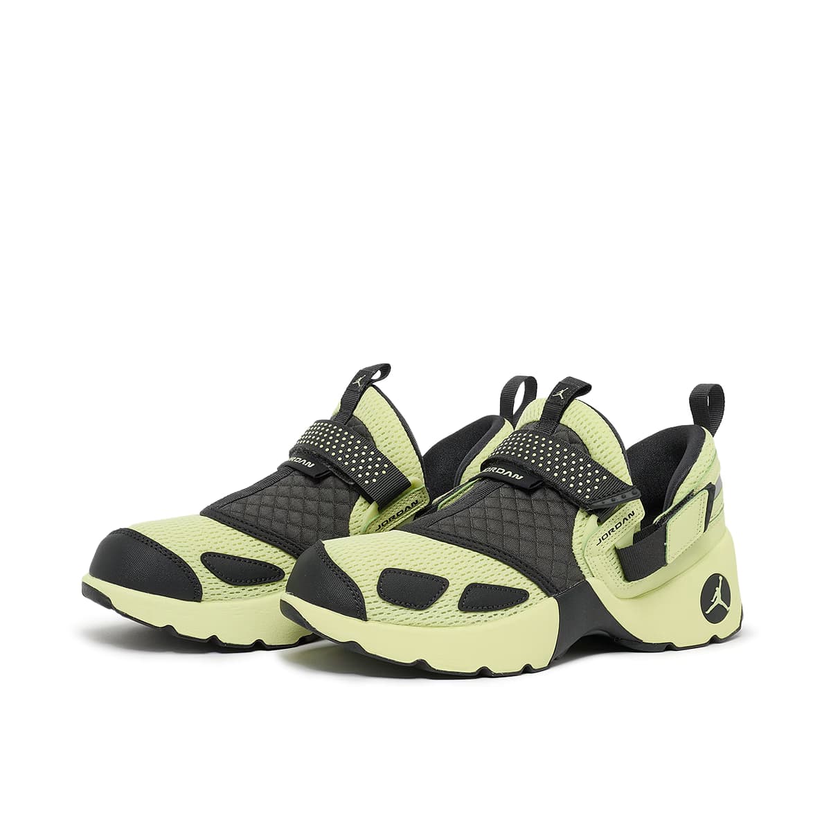 Wmns Trunner LX luminous by Jordan
