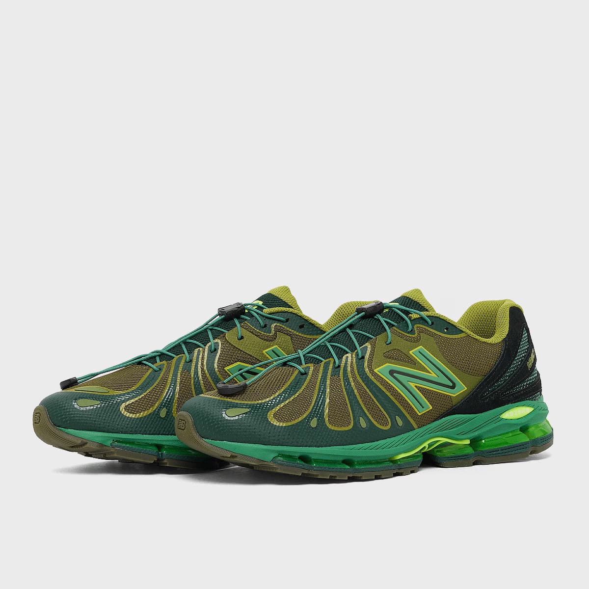 1890 (U18907BP) "Fast Lacing" by New Balance