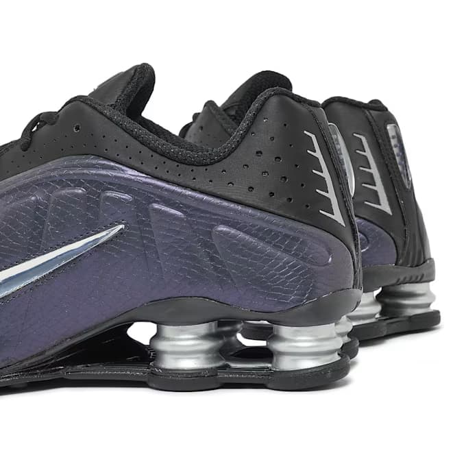 Wmns Shox R4 Jewel QS 13