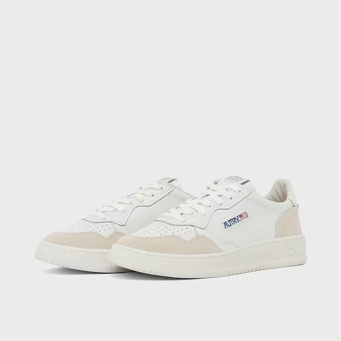 Wmns Medalist Low LS30 9