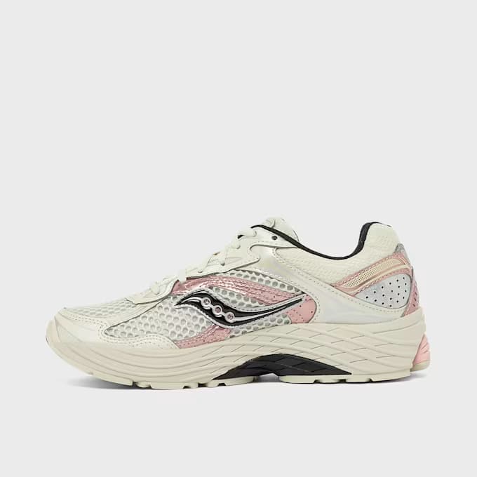 Wmns Progrid Omni 9 11