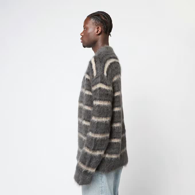 Roundneck Sweater 9