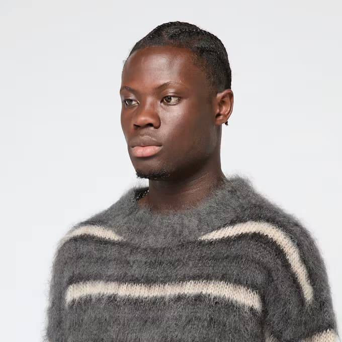 Roundneck Sweater 11