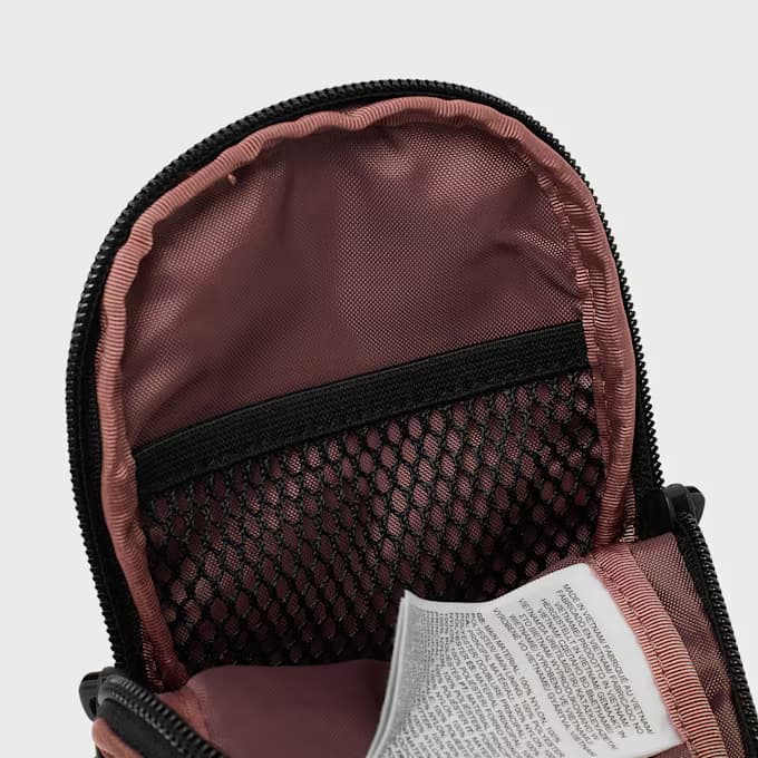 Hot Shot Crossbody 0,7L 11