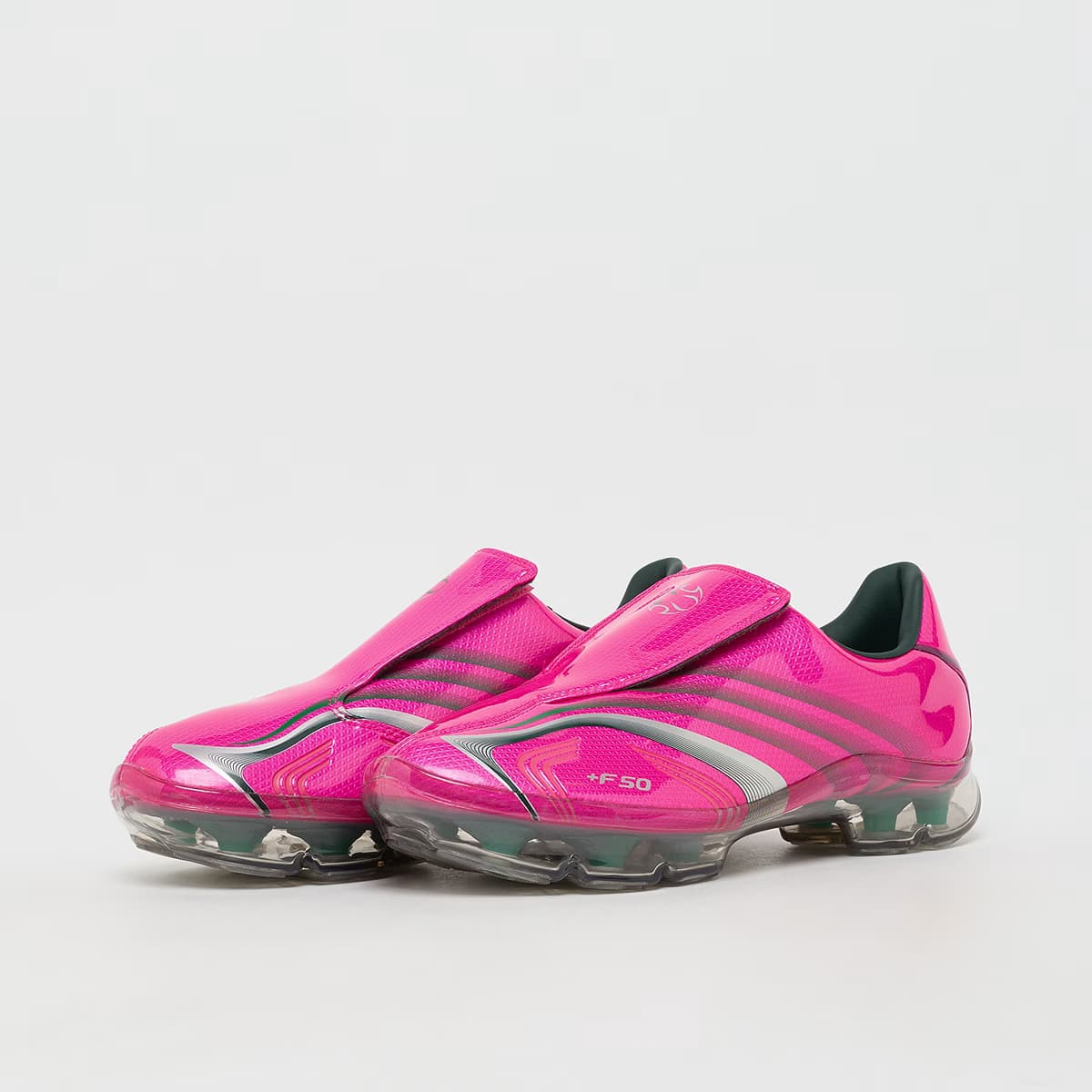 Wmns F50 Adiframe by Adidas