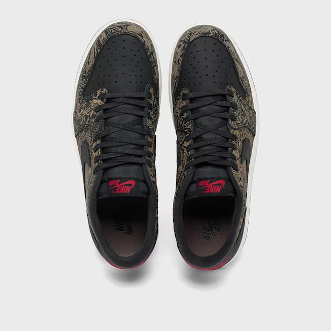 Air Jordan 1 Low OG "Laser" 12