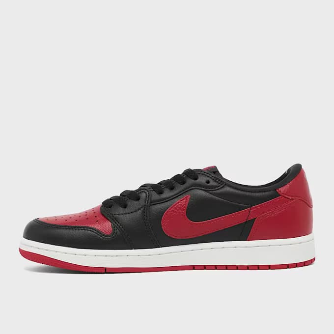 Air Jordan 1 Low OG Bred "Banned" 11