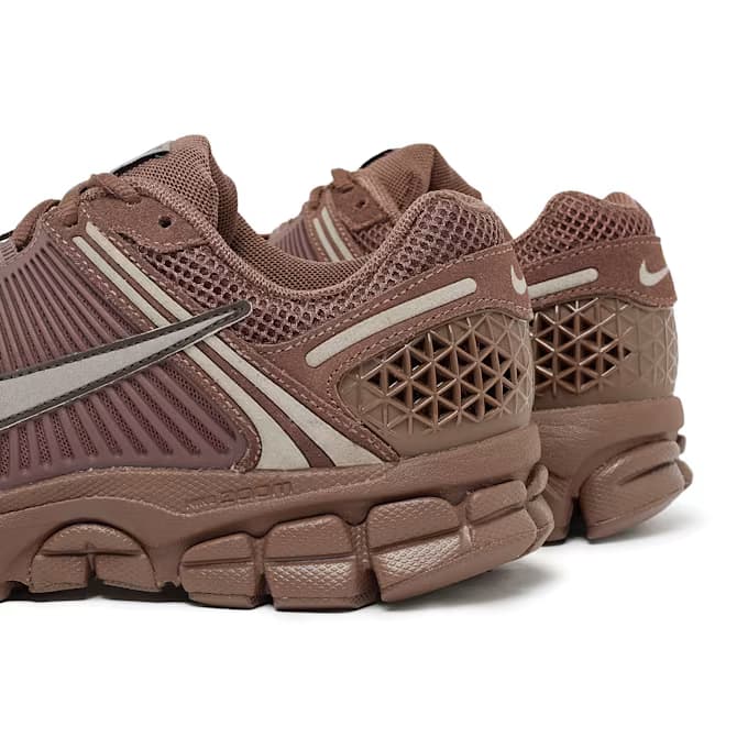 Wmns Zoom Vomero 5 "Fauna Brown" 13