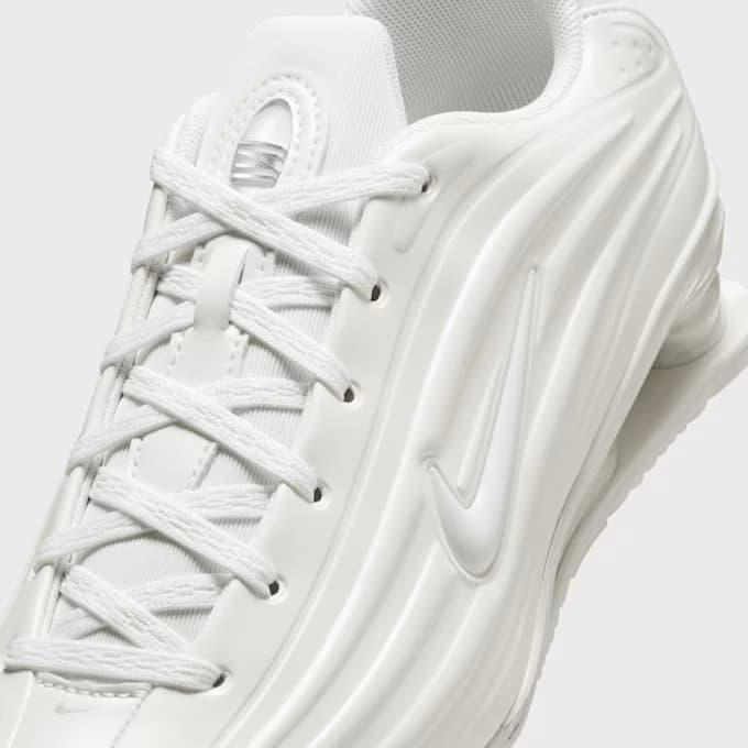 Wmns Shox Z 16