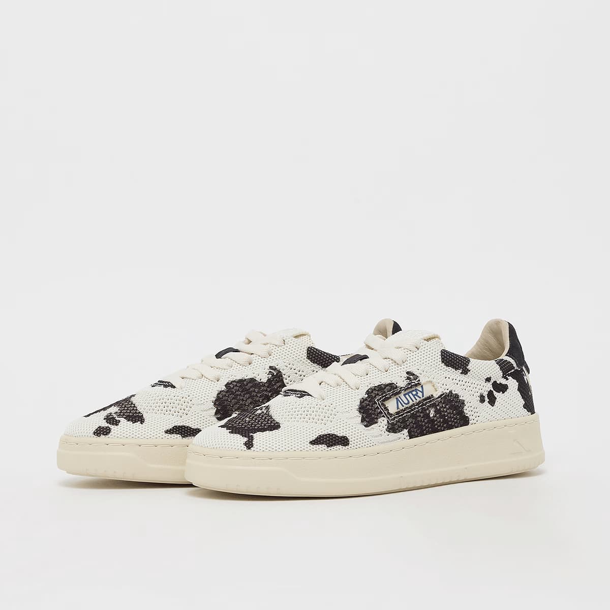 Wmns Easeknit Low AF01 by Autry