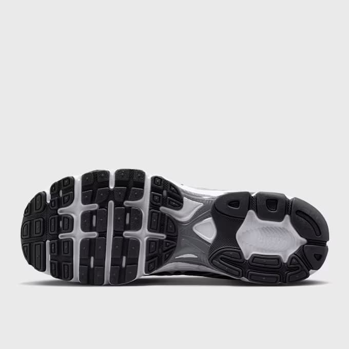 Wmns Air Max Moto 2K 15